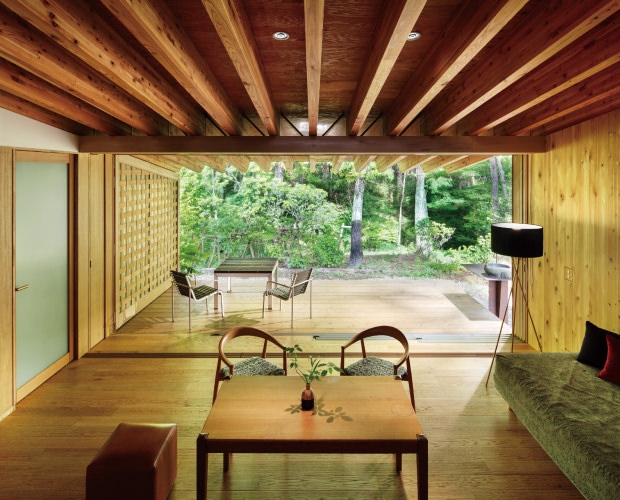 感性を戦略に変え、施設の魅力を世の中へ届ける。