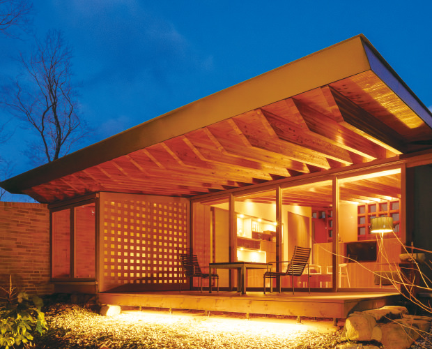 感性を戦略に変え、施設の魅力を世の中へ届ける。